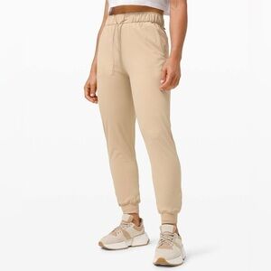 Lululemon  Keep Moving Joggers